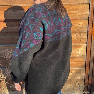 90's Cozy Patterned Fleece